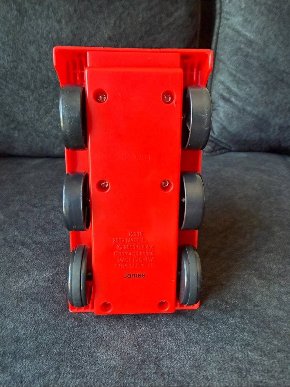 James Push-n-Go Train Toy 2009 - Thomas the Tank Engine